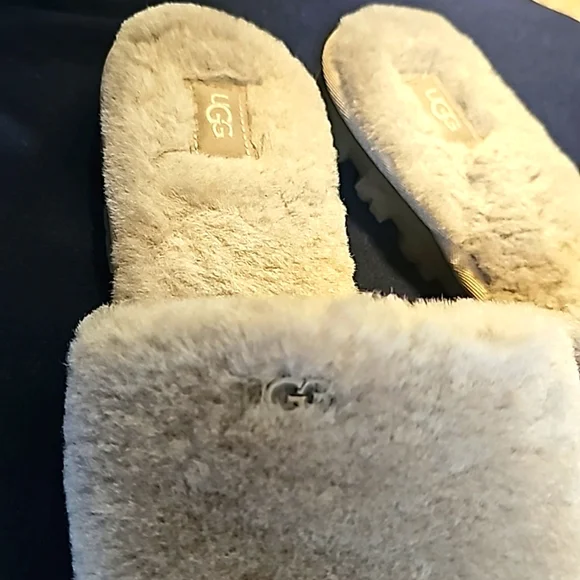Ugg Women's Cozette Slides - Picture 2 of 6